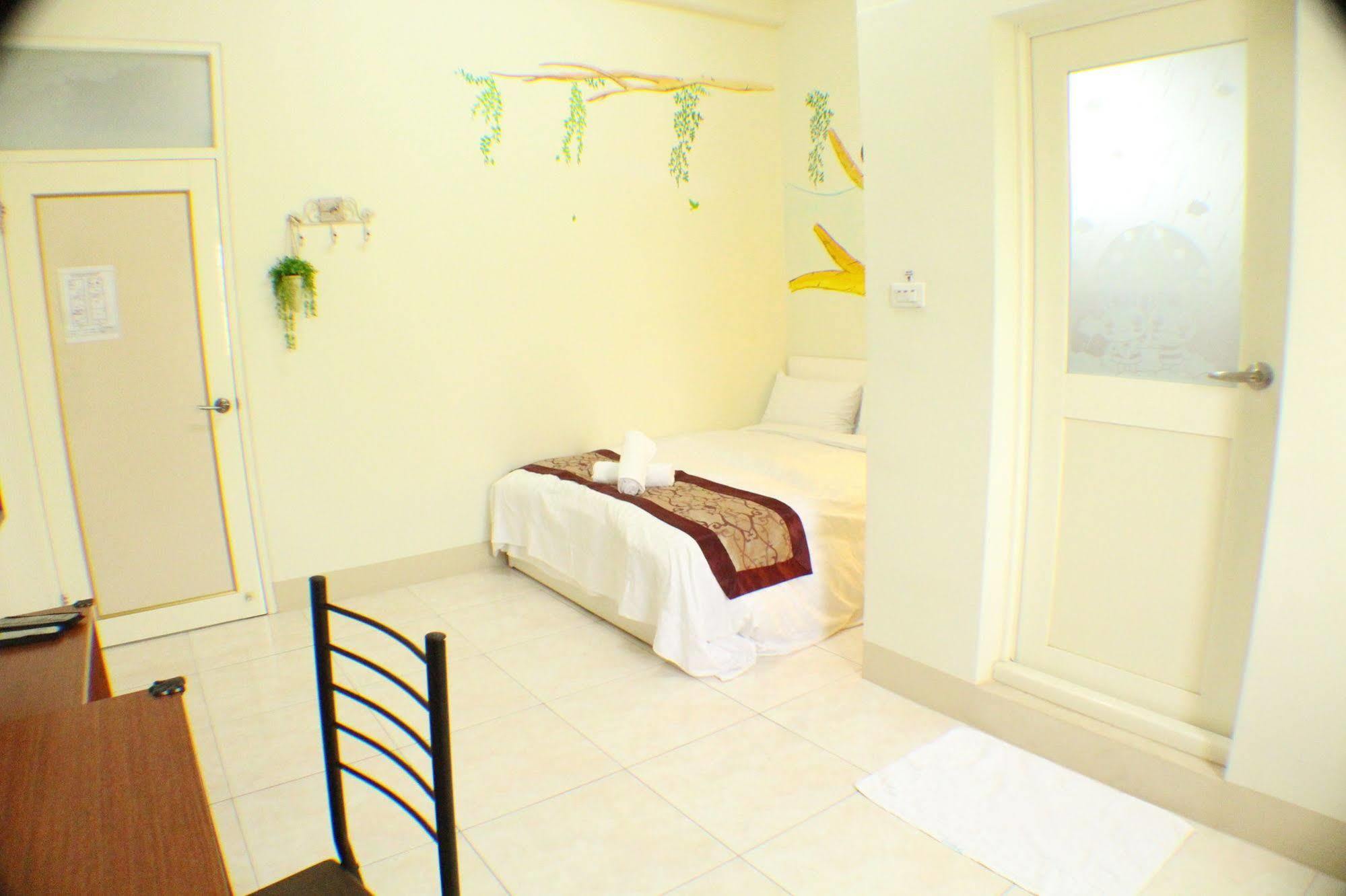 Wish Dream Bed & Breakfast Đông Cảng Ngoại thất bức ảnh
